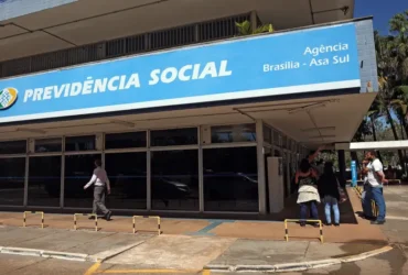 Inss suspende programa de redução de filas por falta de verba