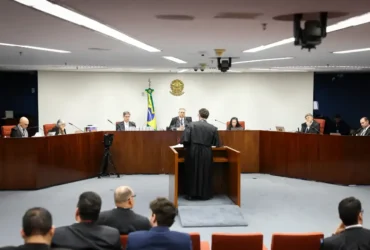 Réus do núcleo golpista pedem absolvição ao STF durante julgamento