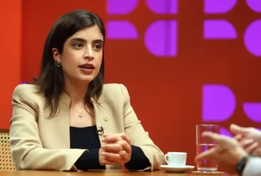 Tabata Amaral fala sobre educação e política no programa DR com Demori