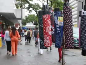 Frente fria avança sobre São Paulo com chuvas e ventos fortes a partir de segunda