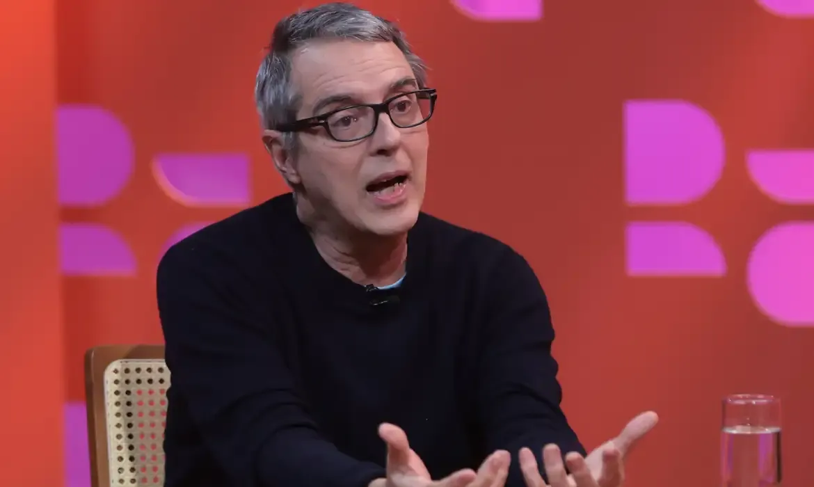 Nuno Ramos fala sobre arte e tecnologia no programa DR com Demori