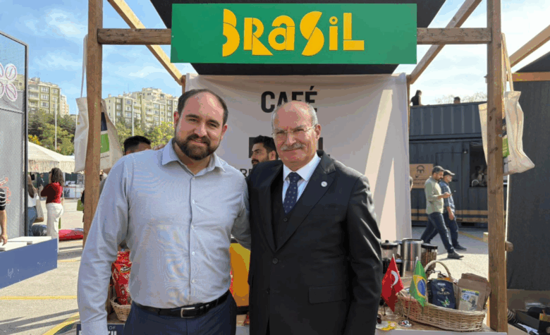 Do grão à xícara: Brasil apresenta cafés prontos para consumo no Ankara Coffee Festival