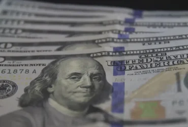 Balança comercial registra superávit de US$ 2,99 bi em setembro apesar da alta das importações