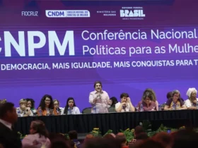Conferência das Mulheres reforça prevenção do câncer de mama pelo SUS