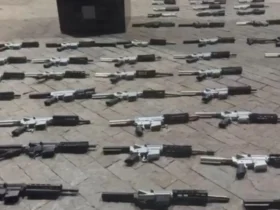 Polícia Federal desarticula fábrica clandestina de armas ligada ao Comando Vermelho