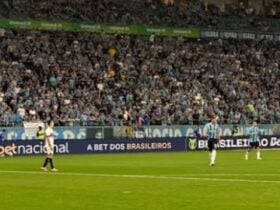 Lance de Grêmio x São Paulo. Imagem: Reprodução