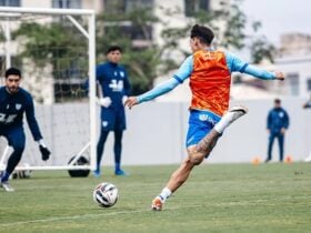 Avaí x Athletic: onde assistir, escalações e tudo sobre o duelo decisivo pela Série B 2025. Imagem: Leandro Boeira/Avaí