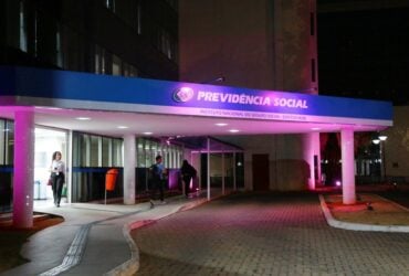 Pessoas com câncer têm direito a benefícios do INSS durante o tratamento - Divulgação/INSS