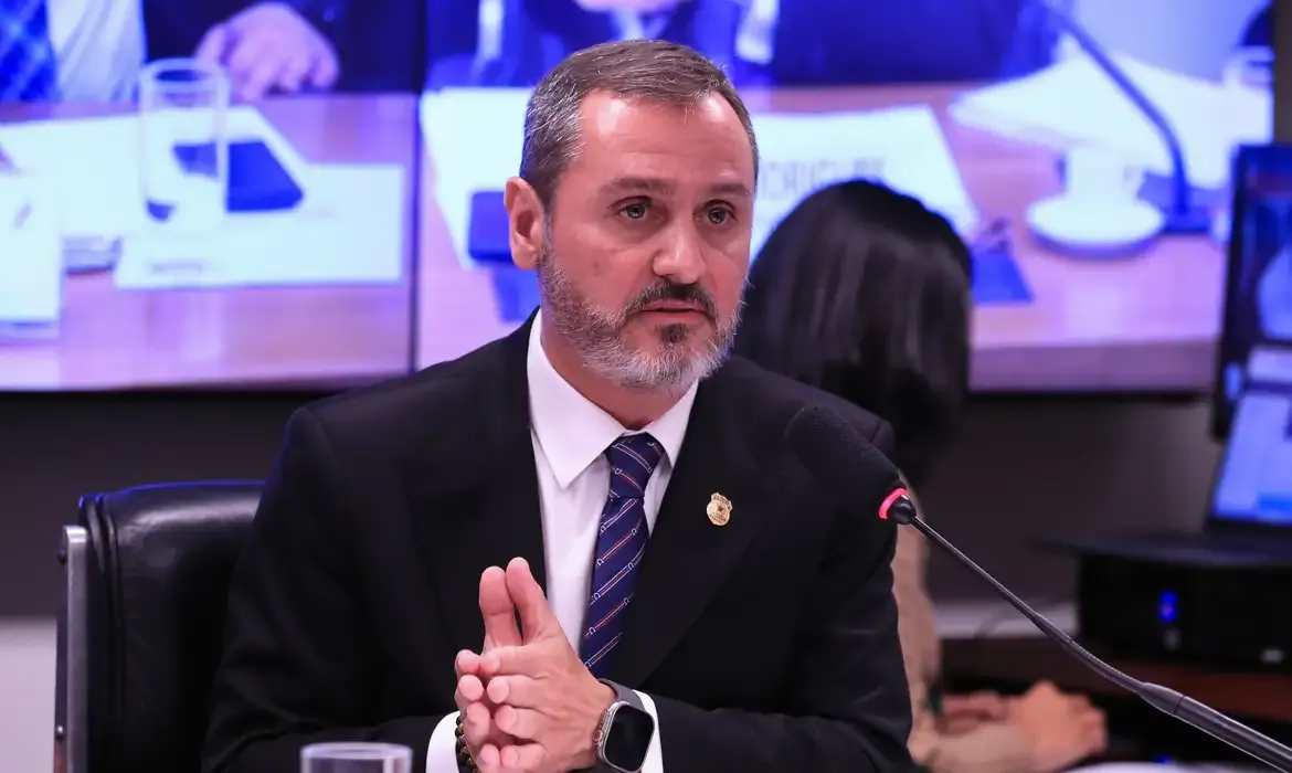 Pf pede aumento de orçamento e reforço no efetivo durante cpi