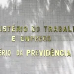 Prazo para contestar descontos do INSS termina dia 14