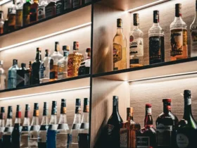 Operação contra bebidas adulteradas mobiliza polícia em SP