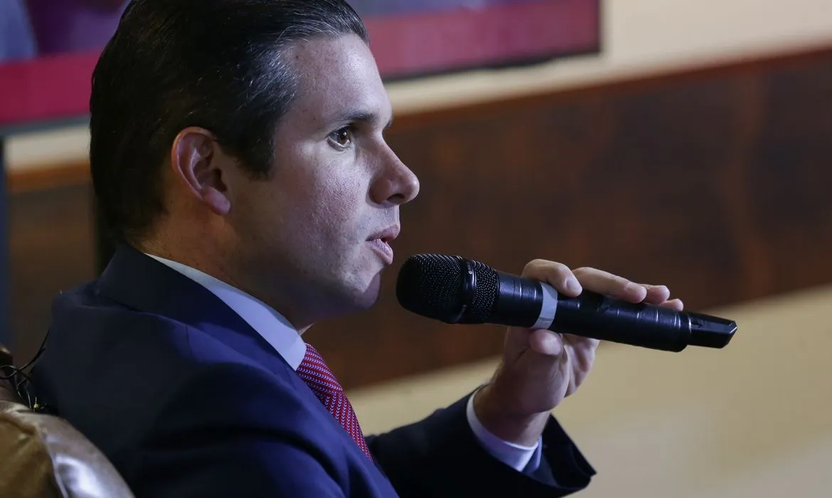 Motta defende união das instituições contra crime organizado no país