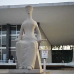 Stf encerra sessão que confirma condenações e abre caminho para prisões