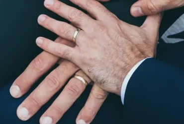 Uniões entre pessoas do mesmo sexo crescem mais de oito vezes em 12 anos