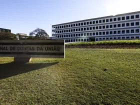 Câmara aprova PEC que torna tribunais instituições permanentes no controle público