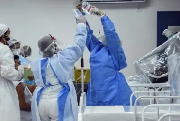 Enfermagem no Brasil cresce e setor público concentra vínculos