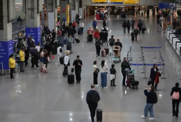 Turismo internacional no Brasil alcança recorde histórico em 2025