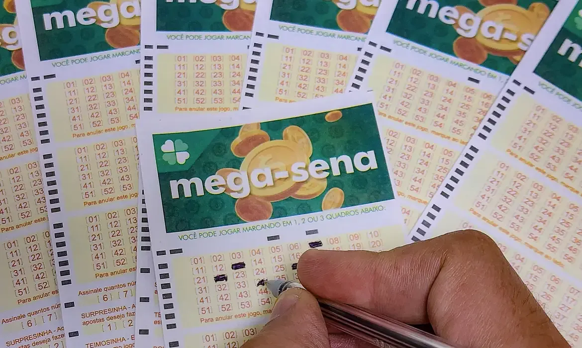 MegaSena sorteia prêmio de R$ 100 milhões nesta sexta-feira