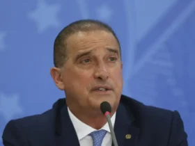 Onyx Lorenzoni afirma que problemas com descontos no INSS eram recorrentes