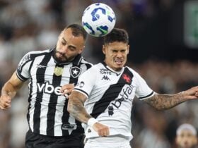 Botafogo x Vasco: Onde assistir, horário e prováveis escalações do clássico carioca pela 32ª rodada do Brasileirão Betano 2025. Imagem: Vitor Silva/BFR