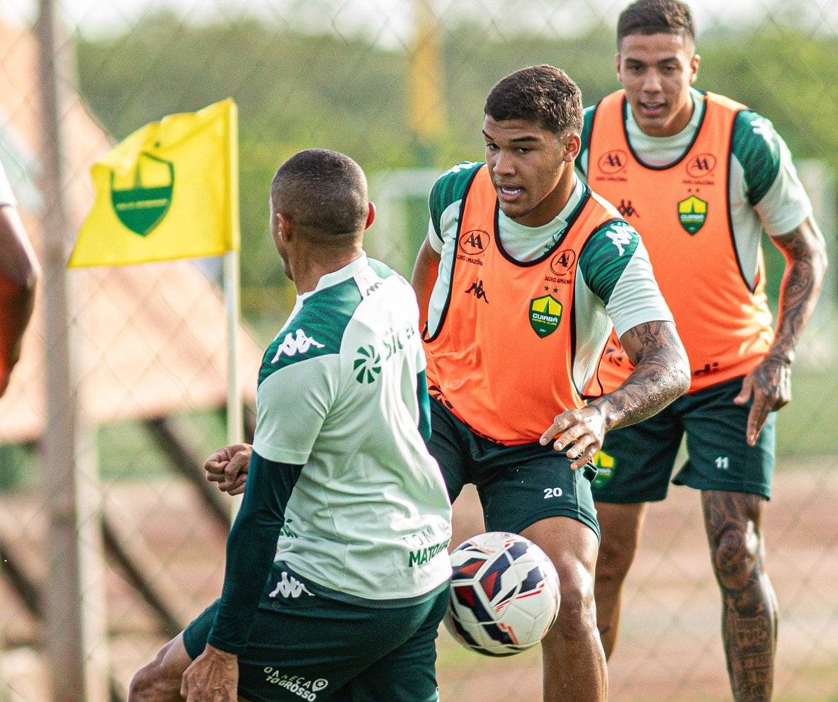 Cuiabá x Goiás: Onde assistir e prováveis escalações pela Série B do Brasileirão. Imagem: AssCom Dourado