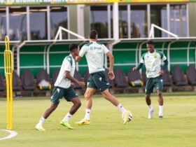 América-MG x Cuiabá: onde assistir ao vivo, escalações e tudo sobre o duelo decisivo da Série B. Imagem: AssCom Dourado