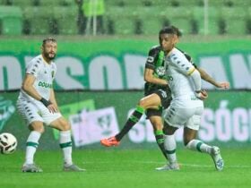 Lance de América-MG x Cuiabá. Imagem: Mourão Panda/América-MG