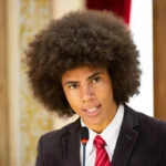 Deputado Renato Freitas afirma ter reagido a racismo em briga de rua