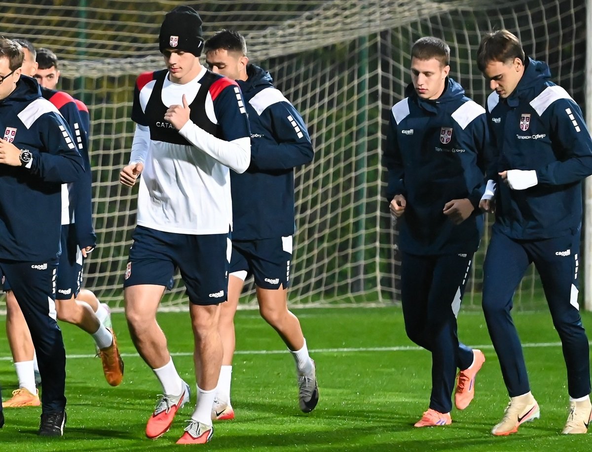 Inglaterra x Sérvia ao vivo: onde assistir e tudo sobre o jogo das Eliminatórias da Copa do Mundo 2026. Imagem: Federação Servia