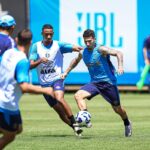 Grêmio x Vasco: onde assistir ao vivo e tudo sobre o duelo decisivo na Arena. Imagem: Lucas Uebel/GFBPA