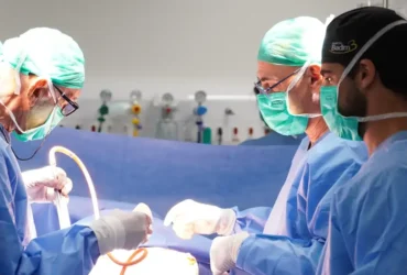 Médicos longevos mostram que paixão mantém carreira ativa após os 80 anos