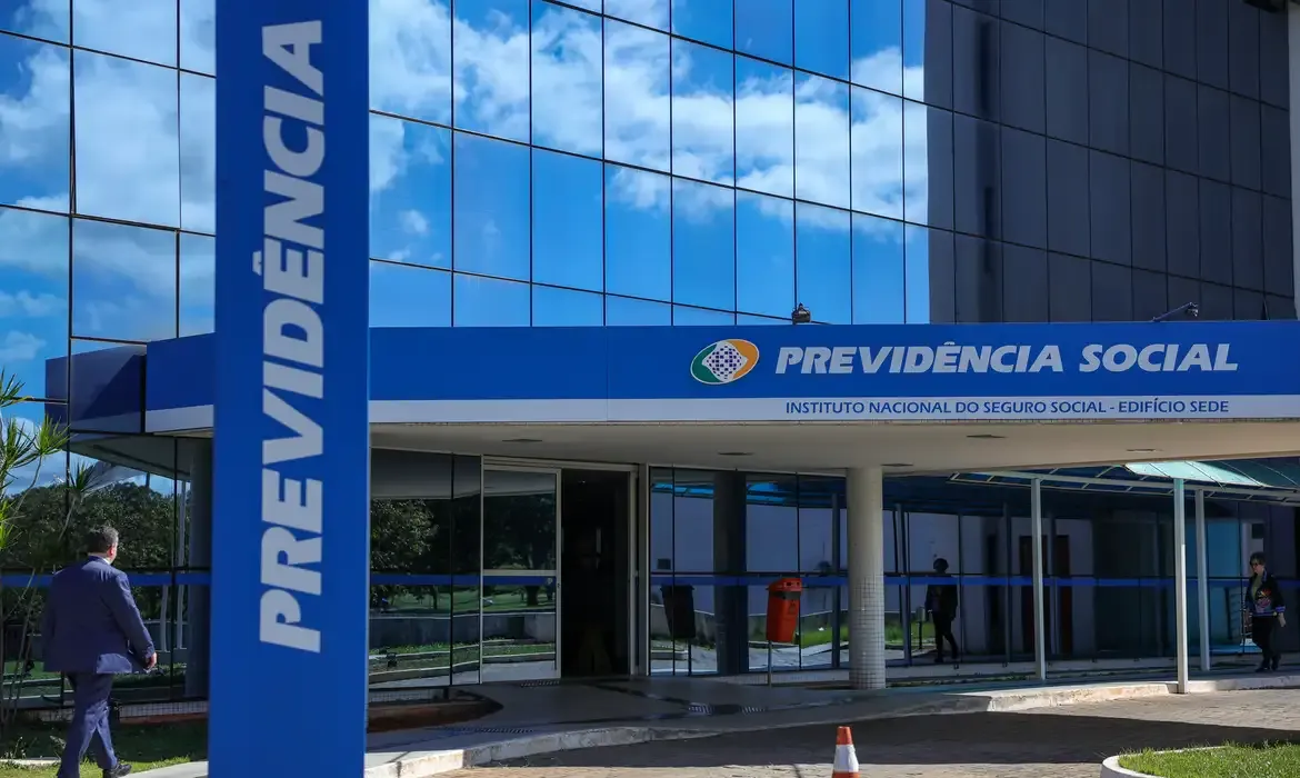 Biometria passa a ser exigida em novos benefícios do INSS