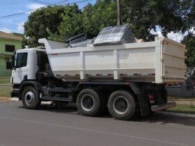 Patrulha Rural da PM localizou veículo após denúncia; motorista não possuía curso obrigatório para transporte de produtos perigosos