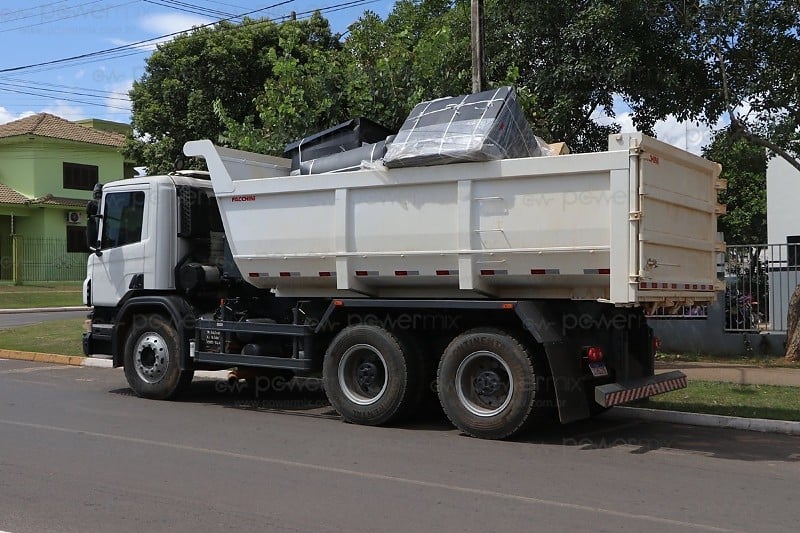 Patrulha Rural da PM localizou veículo após denúncia; motorista não possuía curso obrigatório para transporte de produtos perigosos