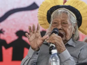 Clima marca encerramento da Cúpula dos Povos com apelo de Raoni por continuidade da luta