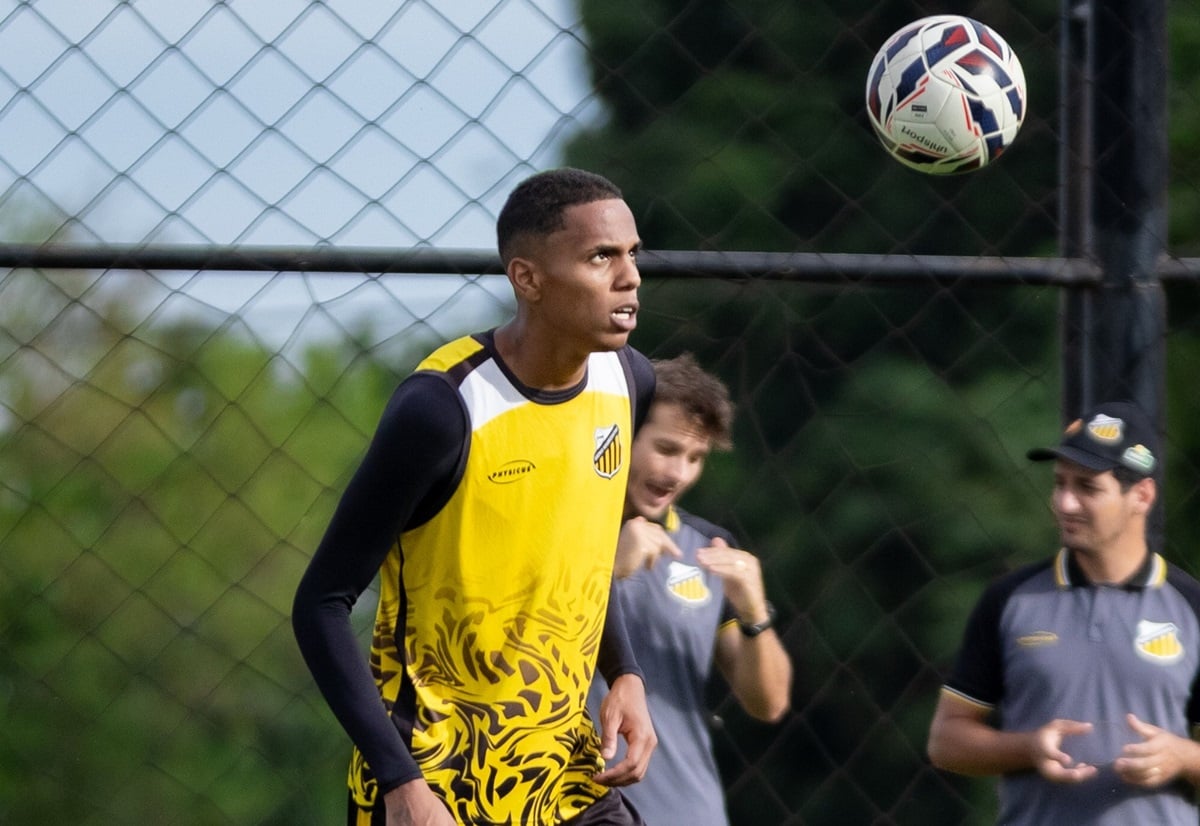 Goiás x Novorizontino: onde assistir, escalações e tudo sobre o duelo decisivo na Série B. Imagem: @basso.photo Novorizontino Goiás x Novorizontino: onde assistir, escalações e tudo sobre o duelo decisivo na Série B. Imagem: @basso.photo Novorizontino