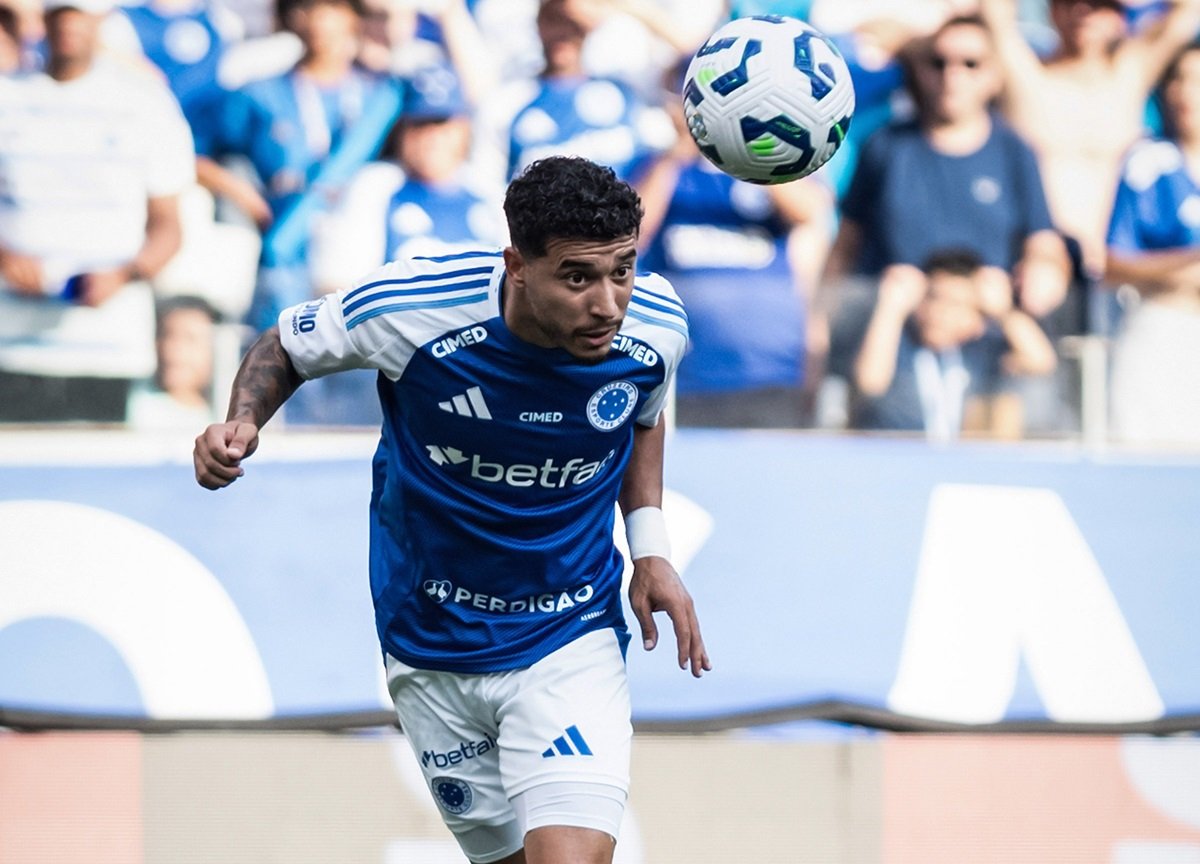 Grêmio x Cruzeiro: onde assistir ao duelo decisivo do Brasileirão 2025 e prováveis escalações. Imagem: @ggaleixo Cruzeiro Grêmio x Cruzeiro: onde assistir ao duelo decisivo do Brasileirão 2025 e prováveis escalações. Imagem: @ggaleixo Cruzeiro