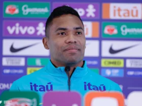 Alex Sandro valoriza cada minuto na Seleção Brasileira