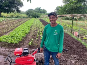 Agricultor mecaniza produção com apoio da Seaf