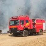 Incêndio atinge estrutura de madeireira próxima à estrada Monalisa