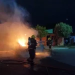Bombeiros controlam incêndio em veículo em Lucas do Rio Verde