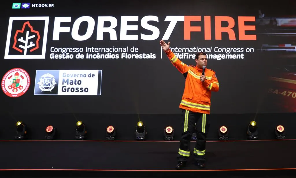 Bombeiros de MT apresentam ações contra incêndios na COP30