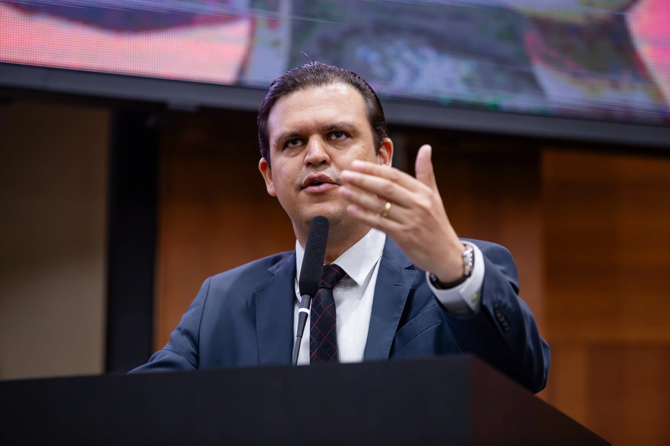 Deputado repudia violencia de gênero em Rondonópolis