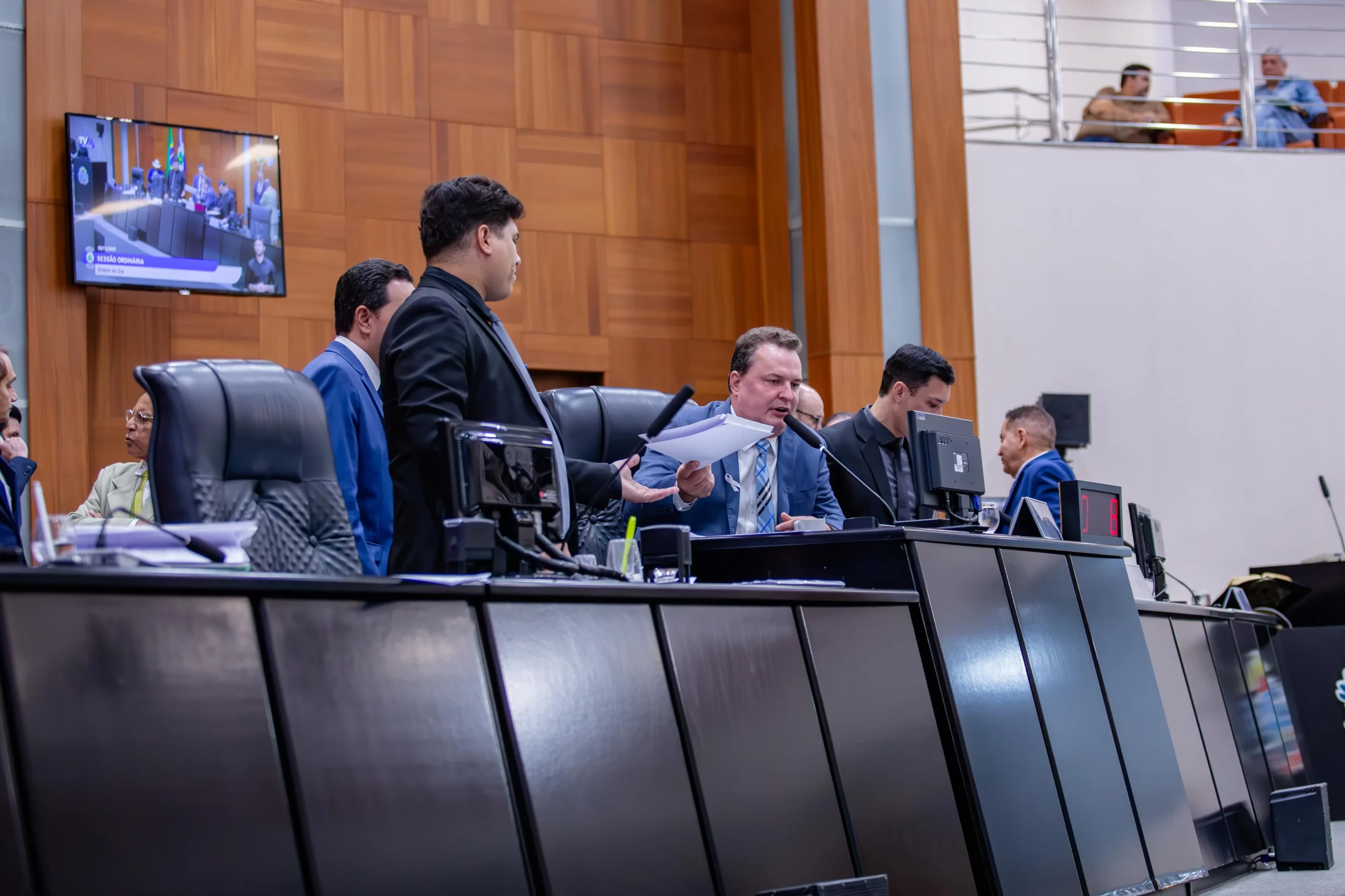 Reajuste de 6,8% aprovado para servidores do Judiciário