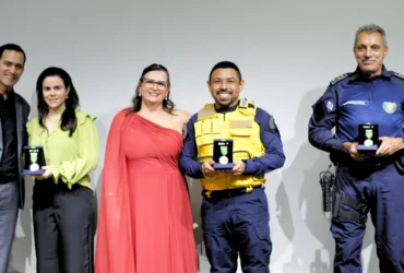 Detran-MT homenageia 60 por segurança viária