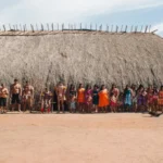 Documentário destaca construção das casas Mehinako no Xingu