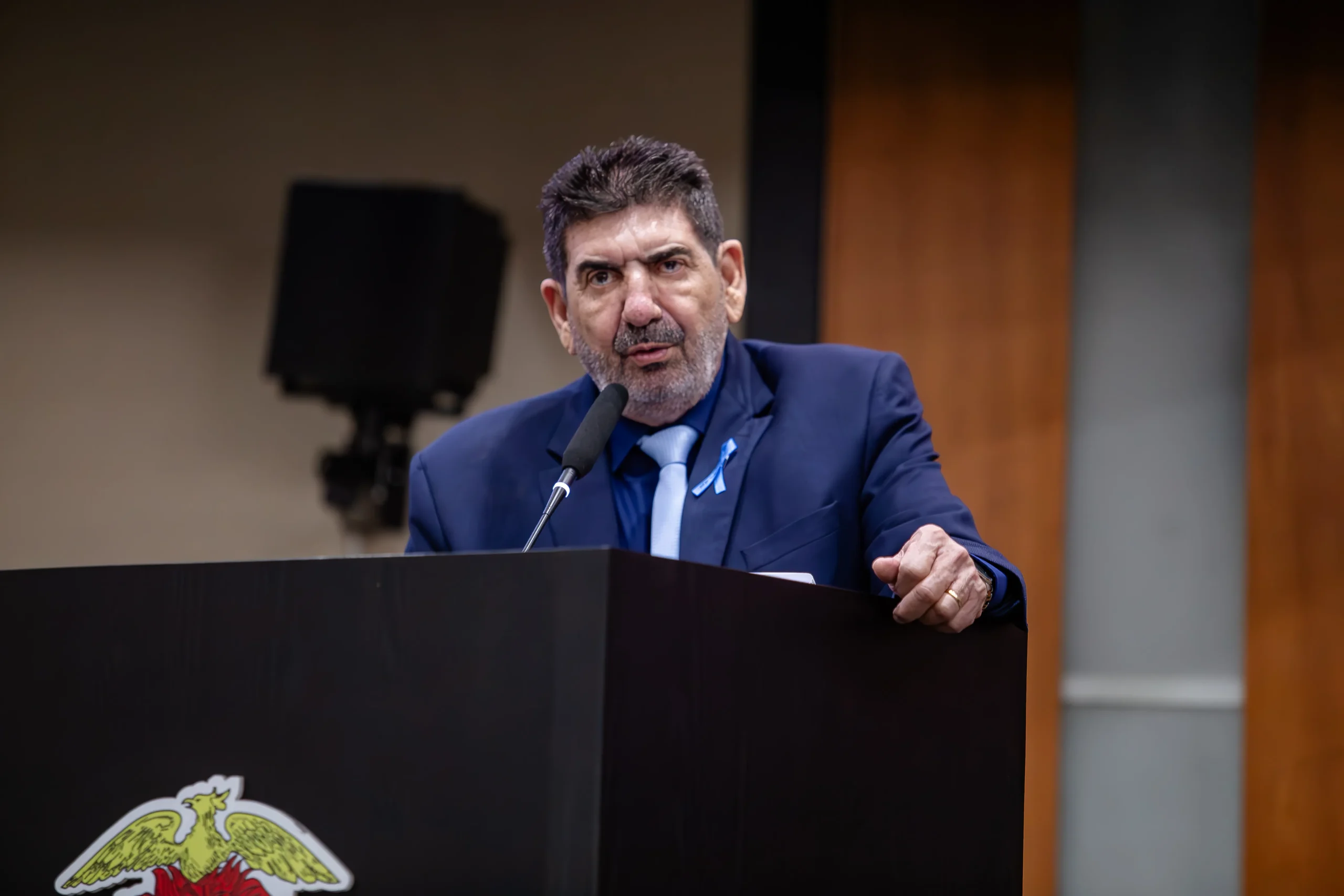 Dr. João cobra resposta da Saúde sobre projeto do Hospital Central