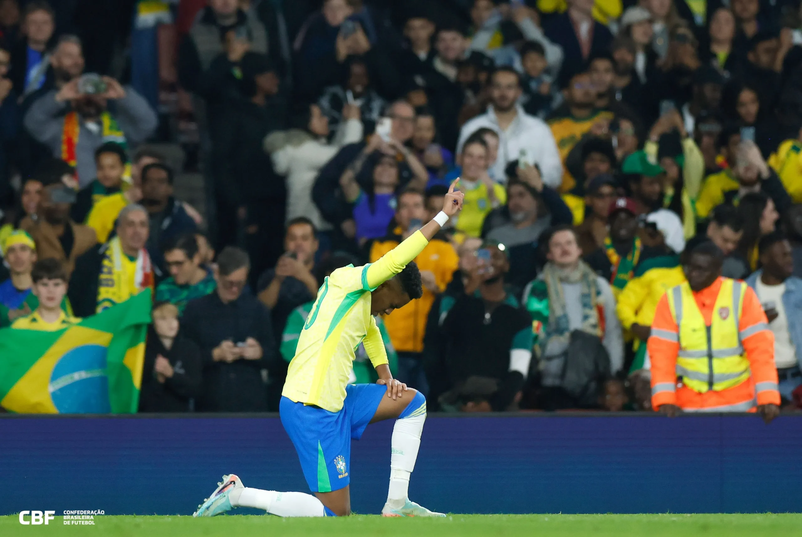 Estêvão brilha e reforça a força da Seleção Brasileira