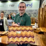 Setor de base florestal marca presença na Expoind com estande e palestra sobre rastreabilidade da madeira