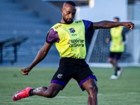 Ceará x Internacional: onde assistir, escalações e expectativas para o duelo decisivo da 34ª rodada. Imagem: Felipe Santos Ceará SC